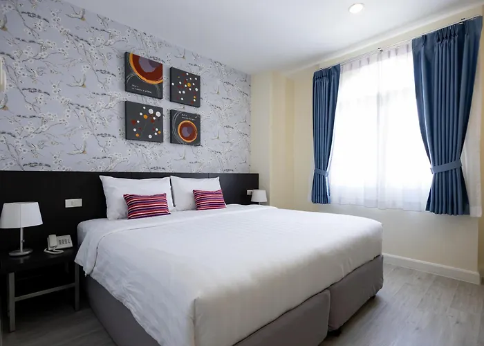Hotel 24 At Bts Phrom Phong Bangkok