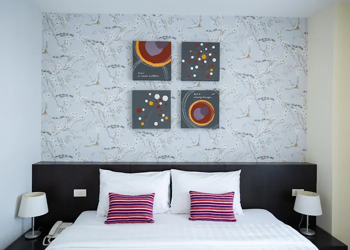 Hotel 24 At Bts Phrom Phong Bangkok