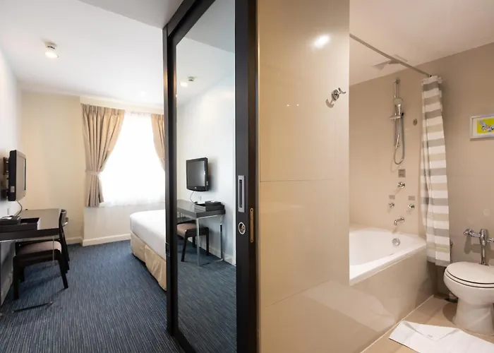 Hotel 24 At Bts Phrom Phong Bangkok