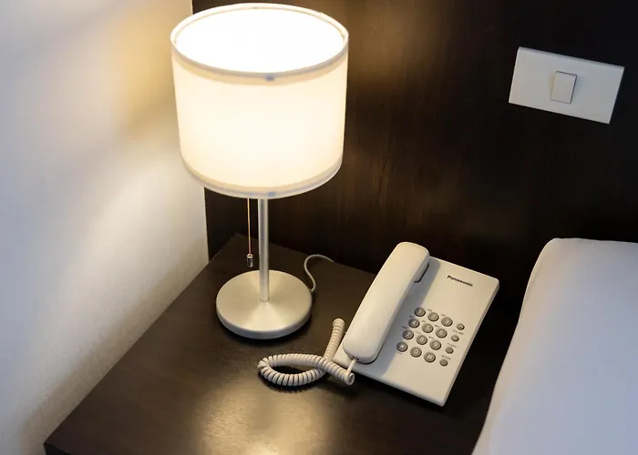 Hotel 24 At Bts Phrom Phong
