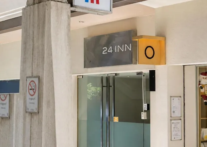24 At Bts Phrom Phong Hotel Bangkok